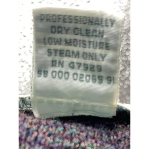 Vintage Tricots St. Raphael Maroon Knit Long Sleeve Cardigan w/ pockets Adult Si - Picture 3 of 13